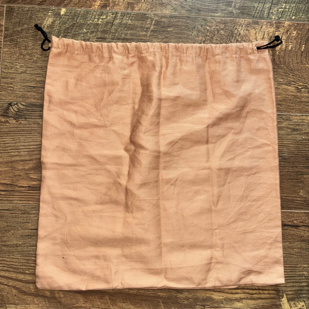 Alaia Tan Dust Bag - Picture 3 of 4